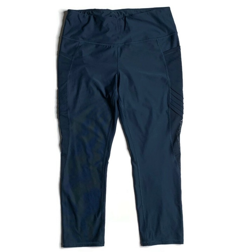 Athletic Works L teal cropped athletic leggings